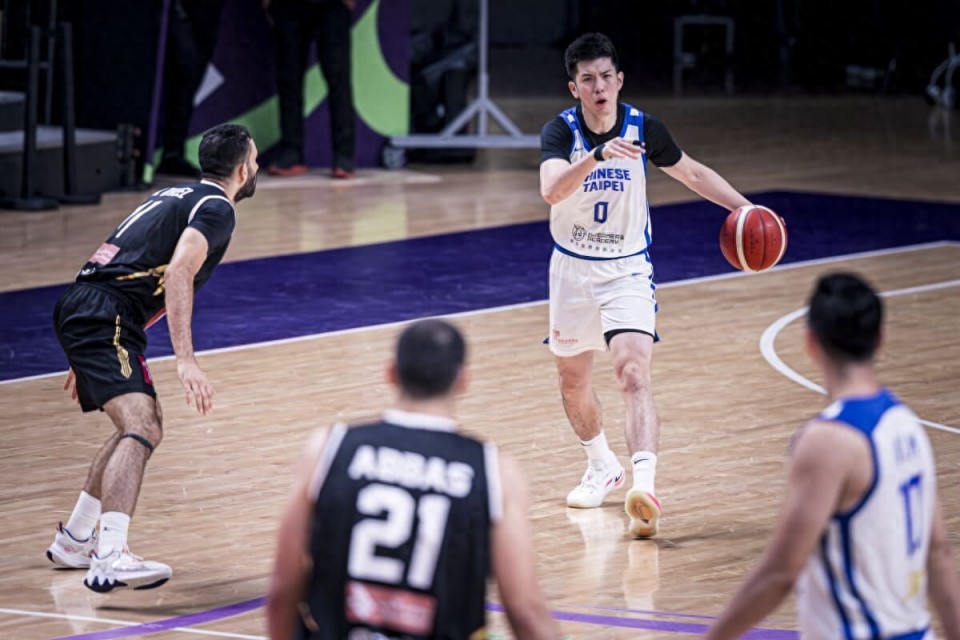 中锋高柏铠, https