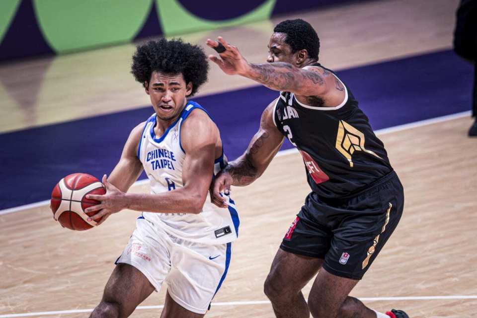 篮坛的竞争, 旦队