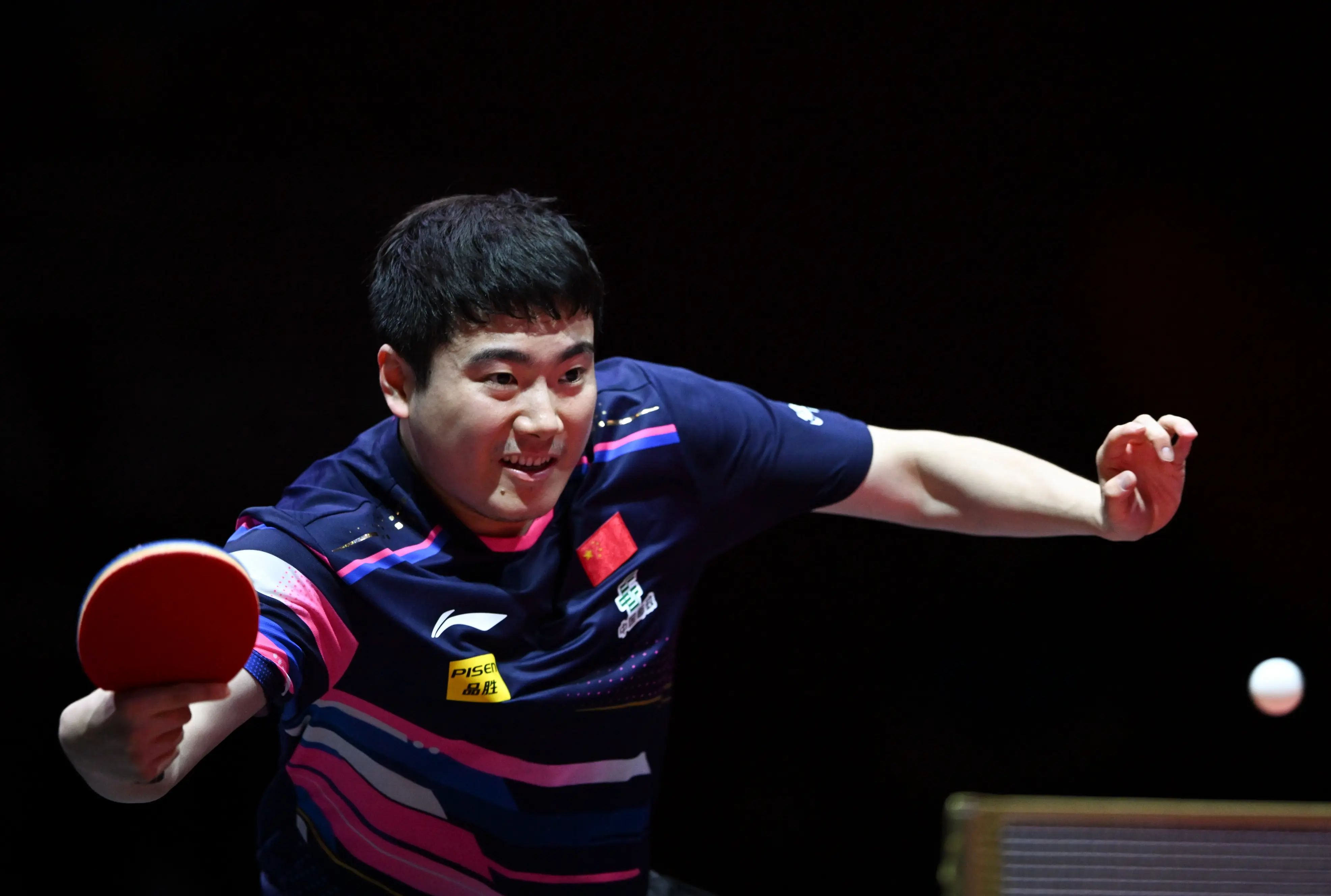 林诗栋一日, 出局双打遇, 阿拉米安 林诗栋一日, 出局双打遇, 阿拉米安