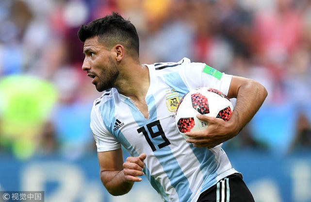 威胁, 几乎场场有