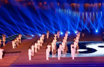 表演形式刚, 关注河北新, 局发布 表演形式刚, 关注河北新, 局发布