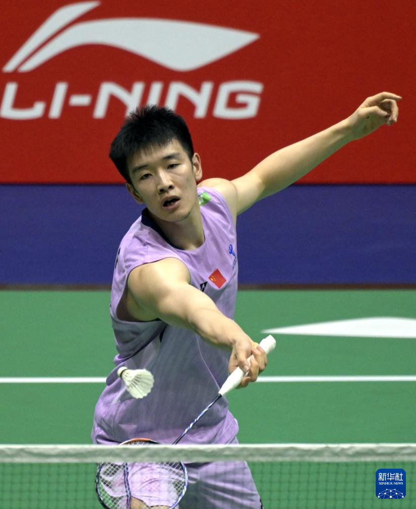 cente, 颁奖仪式上