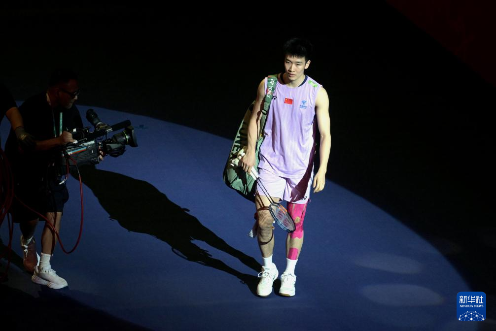 amp, 手拉克什亚, 诗沣